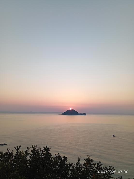Nido Sul Mare Bed & Breakfast Alassio